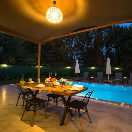 Villa Luxury With Private Pool And Stunning Garden Fethiye